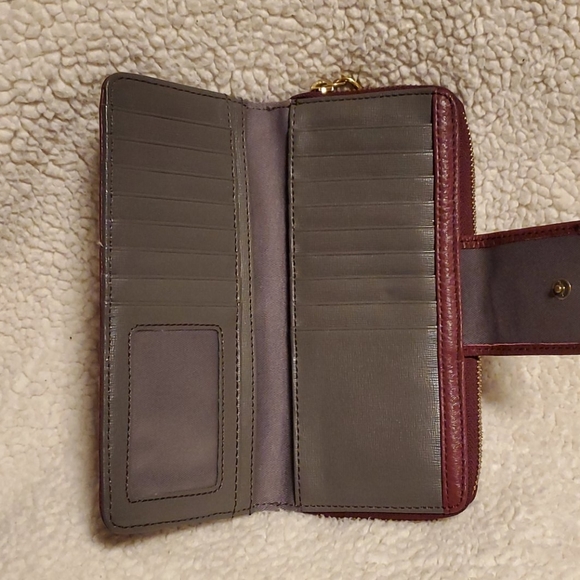 Fossil Wallet/Wristlet - Picture 3 of 9
